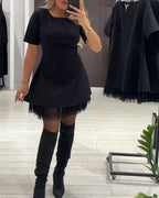 Camille™ – Mini-robe élégante au confort scintillant